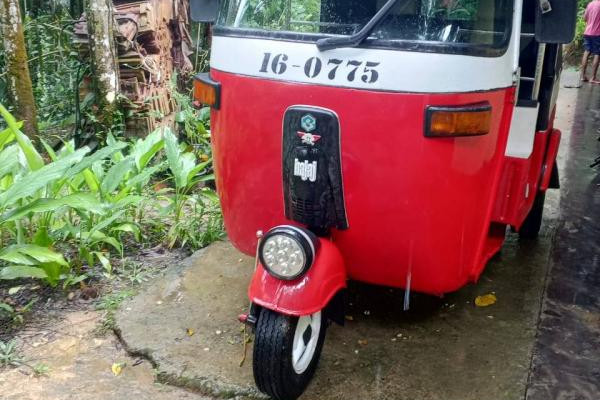 BAJAJ 1988 2 STROKE