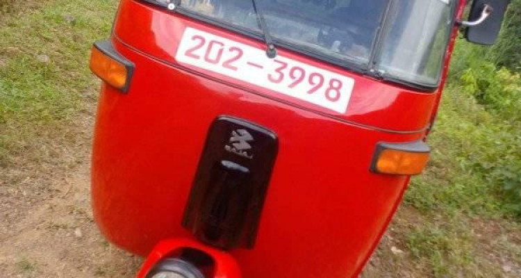BAJAJ 1998 2 STROKE