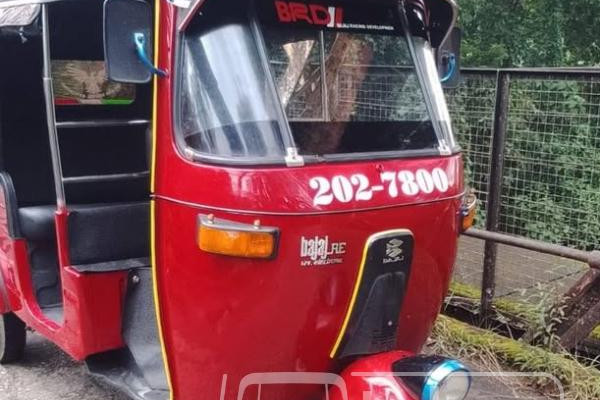 BAJAJ 1995 2 STROKE