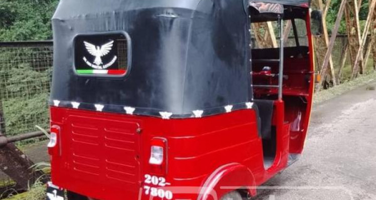 BAJAJ 1995 2 STROKE