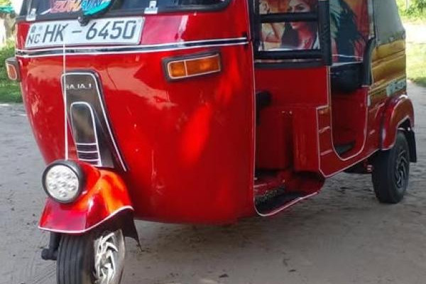 BAJAJ 2013 4 STROKE