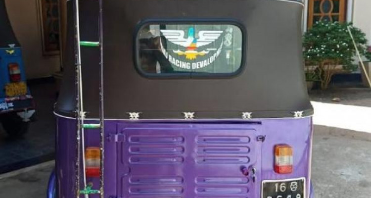 BAJAJ 1989 2 STROKE
