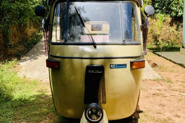 BAJAJ 1999 2 STROKE