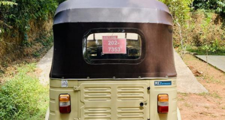 BAJAJ 1999 2 STROKE