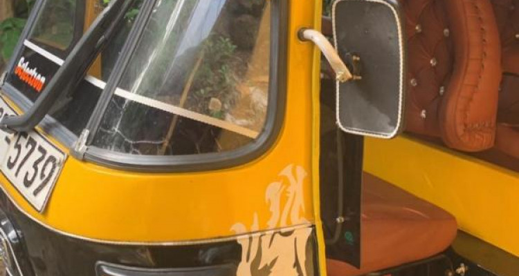 BAJAJ 2000 2 STROKE