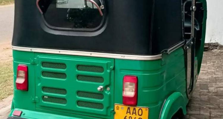 BAJAJ 2014 4 STROKE