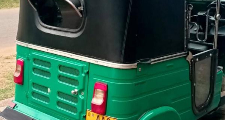BAJAJ 2014 4 STROKE