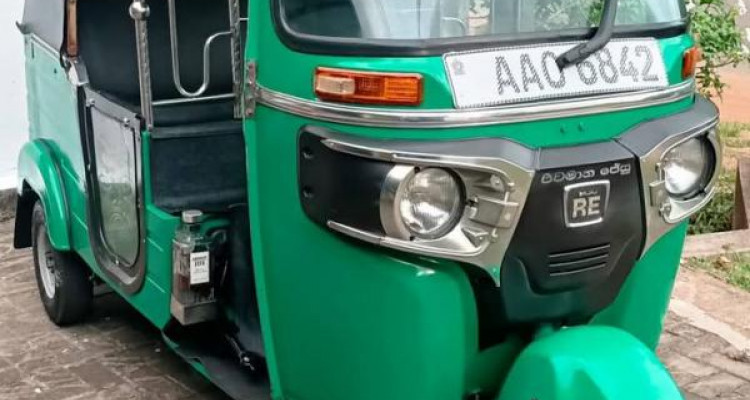 BAJAJ 2014 4 STROKE