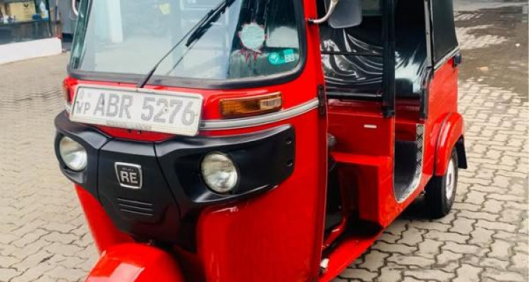 BAJAJ 2018 4 STROKE