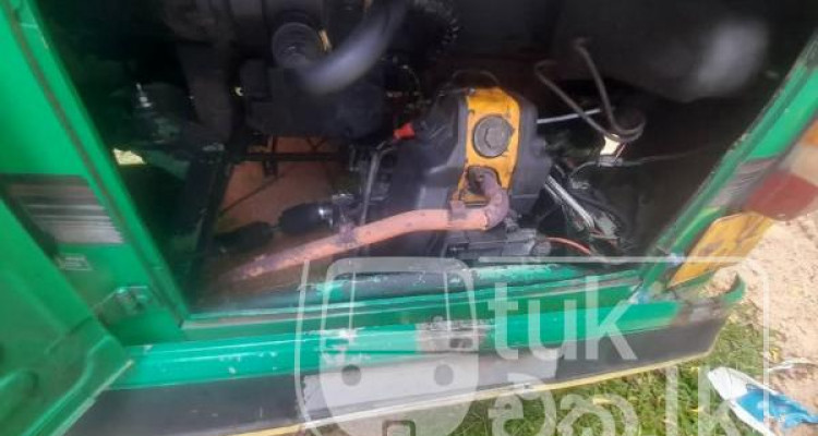 BAJAJ 2012 4 STROKE