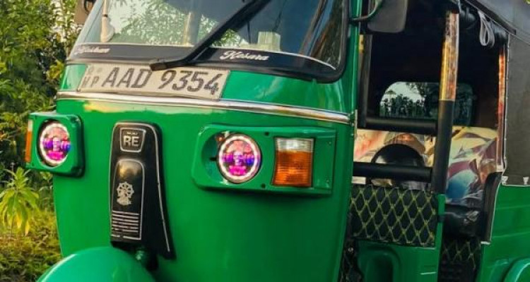 BAJAJ 2012 4 STROKE
