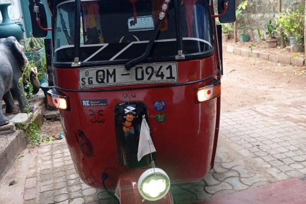 BAJAJ 2007 4 STROKE