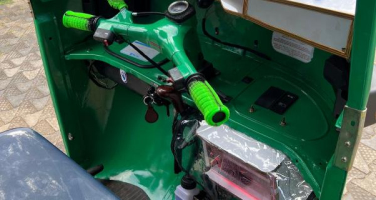 BAJAJ 2005 2 STROKE