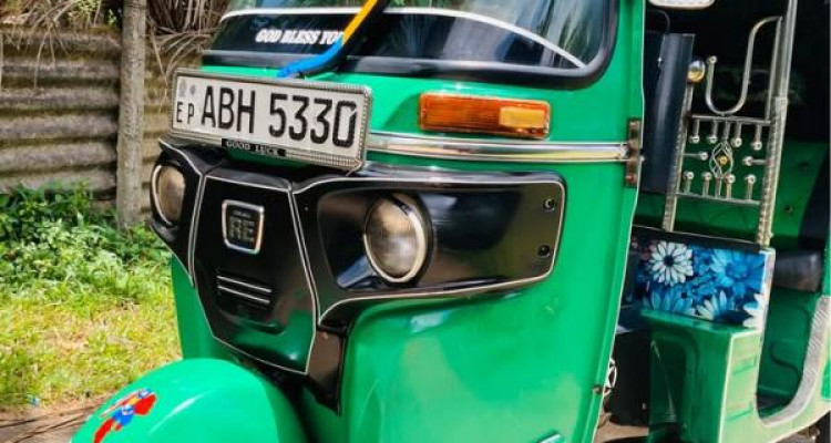 BAJAJ 2015 4 STROKE