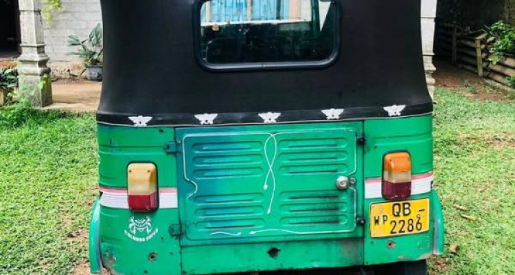 BAJAJ 2005 2 STROKE