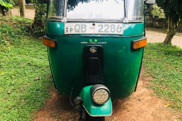 BAJAJ 2005 2 STROKE