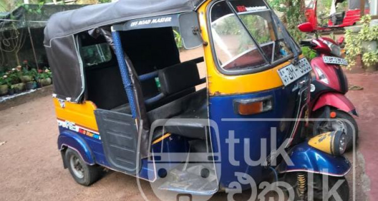 BAJAJ 2004 2 STROKE