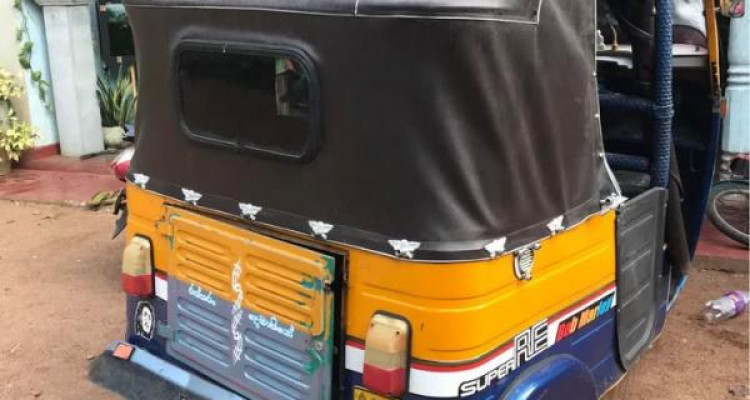 BAJAJ 2004 2 STROKE