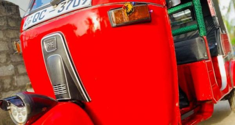 BAJAJ 2005 2 STROKE