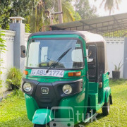 BAJAJ 2019 4 STROKE