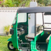 BAJAJ 2019 4 STROKE