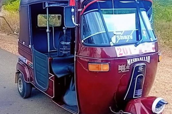 BAJAJ 1999 2 STROKE