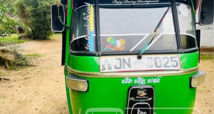 BAJAJ 2004 2 STROKE