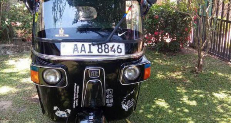 BAJAJ 2013 4 STROKE