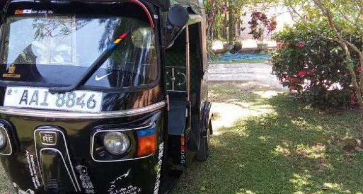 BAJAJ 2013 4 STROKE
