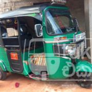 BAJAJ 2018 4 STROKE