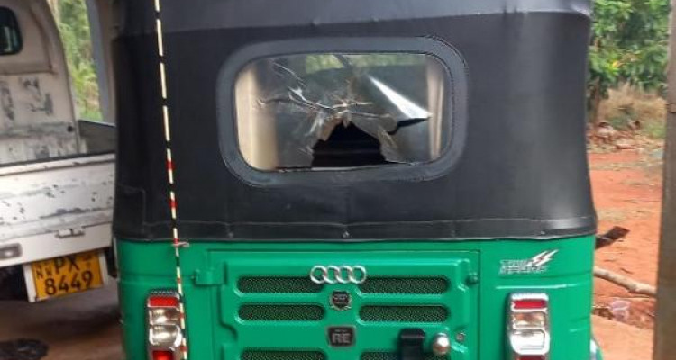 BAJAJ 2018 4 STROKE