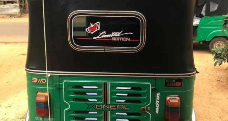 BAJAJ 2011 4 STROKE