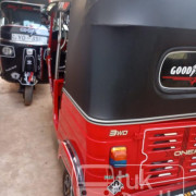 BAJAJ 2011 4 STROKE