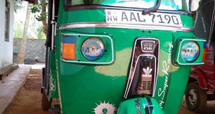 BAJAJ 2013 4 STROKE