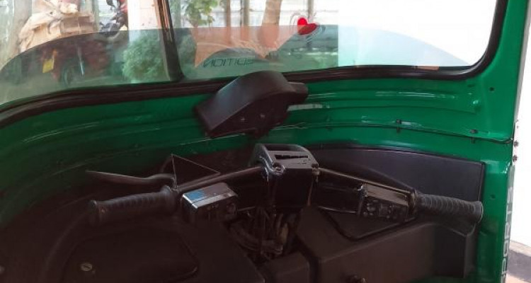 BAJAJ 2013 4 STROKE