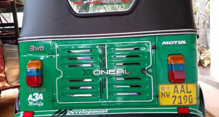 BAJAJ 2013 4 STROKE