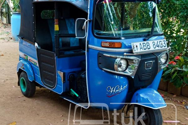 BAJAJ 2015 4 STROKE