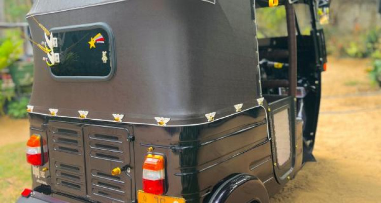 BAJAJ 2004 2 STROKE