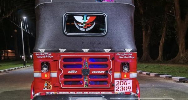 BAJAJ 1999 2 STROKE