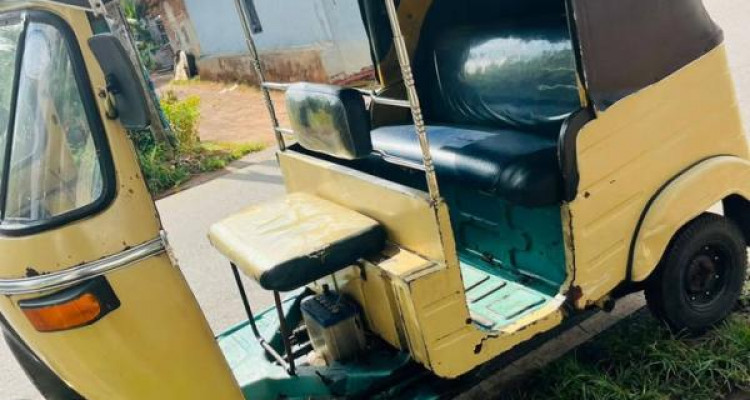 BAJAJ 1990 2 STROKE