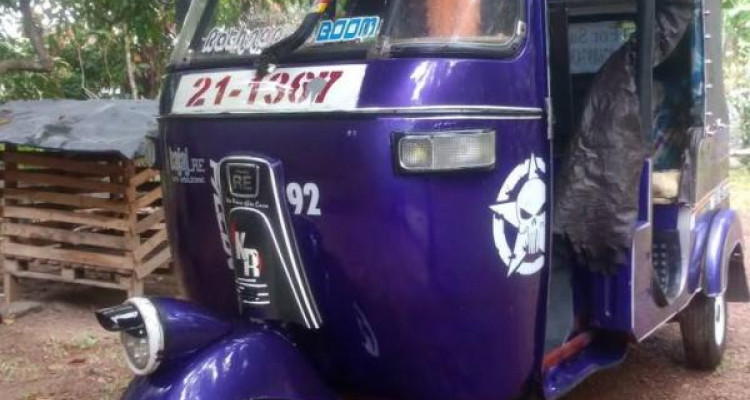 BAJAJ 1992 2 STROKE