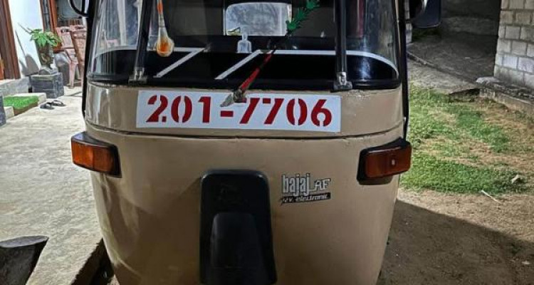 BAJAJ 1995 2 STROKE