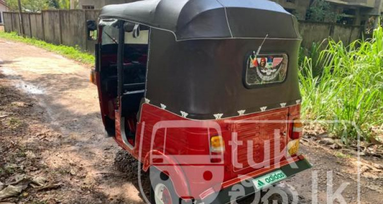 BAJAJ 2011 4 STROKE