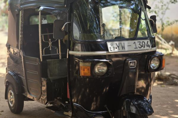 BAJAJ 2012 4 STROKE