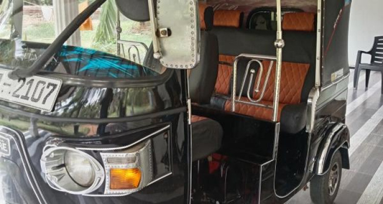 BAJAJ 2010 4 STROKE