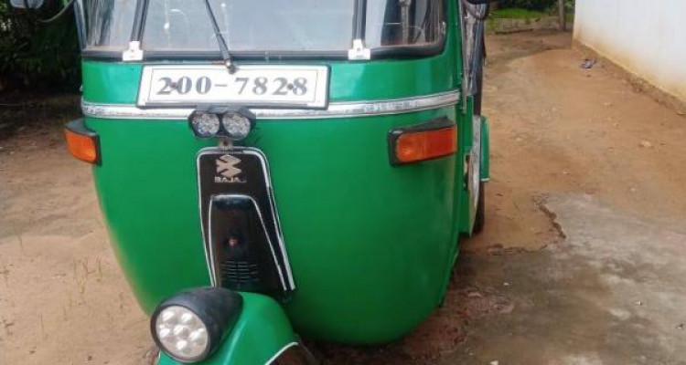 BAJAJ 1995 2 STROKE