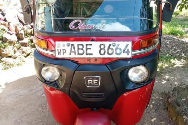BAJAJ 2015 4 STROKE