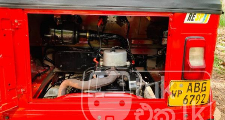 BAJAJ 2015 4 STROKE