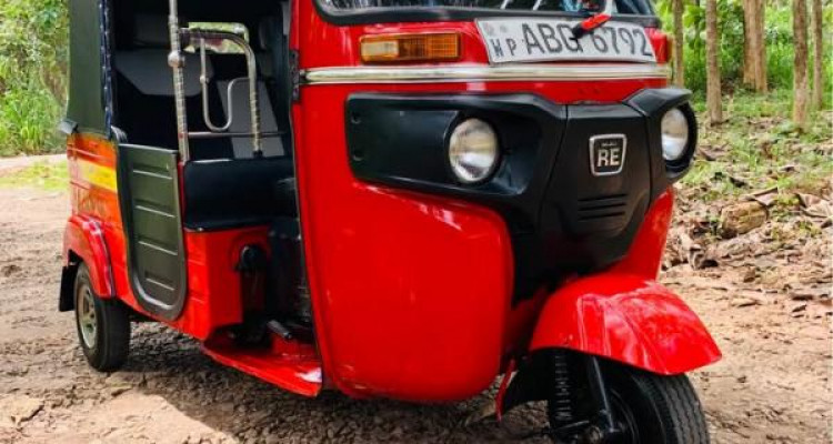 BAJAJ 2015 4 STROKE