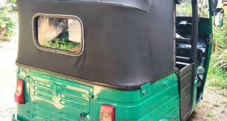 BAJAJ 2010 4 STROKE